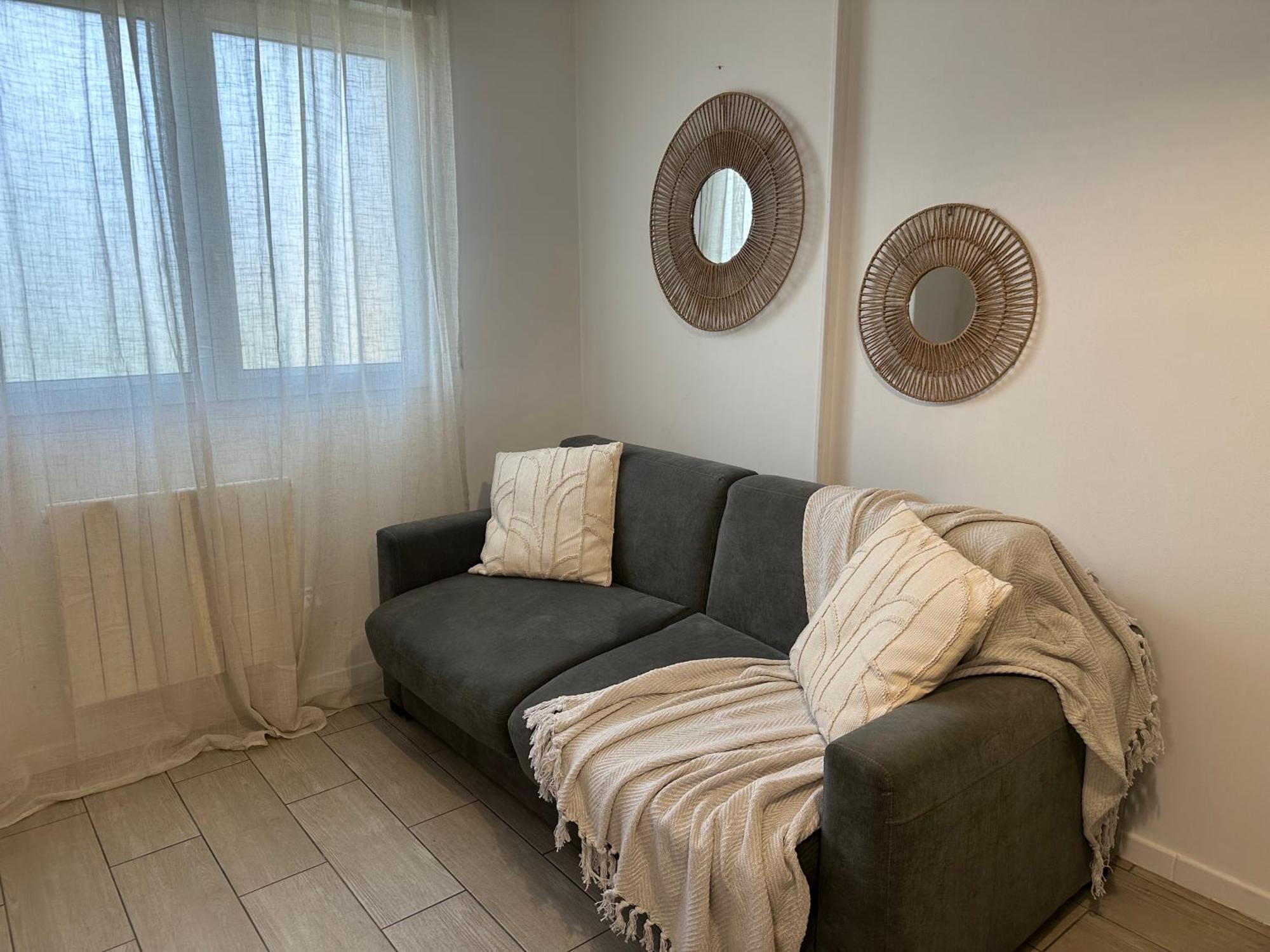 Le Boheme - Appartement Proche Gare Et Commerces Жізор Екстер'єр фото